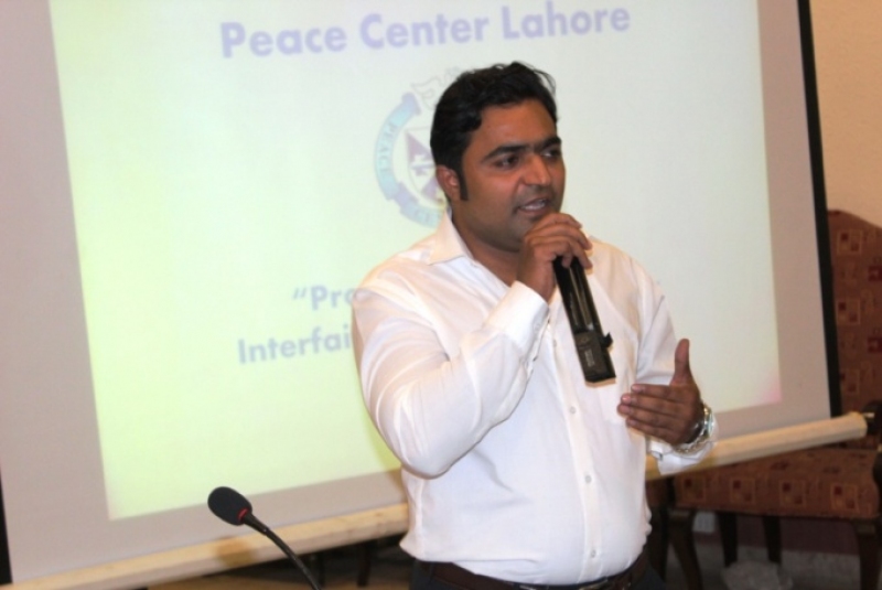 http://peacecenter.com.pk/upload/Christian%20Faith%20Formation%20Program4.jpg